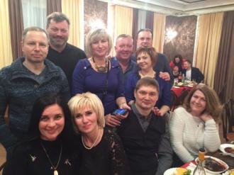 http://slobozhanska-gimnasiya2.kh.sch.in.ua/podii_gimnazii/foto/zustrich_vipusknikiv_2018/